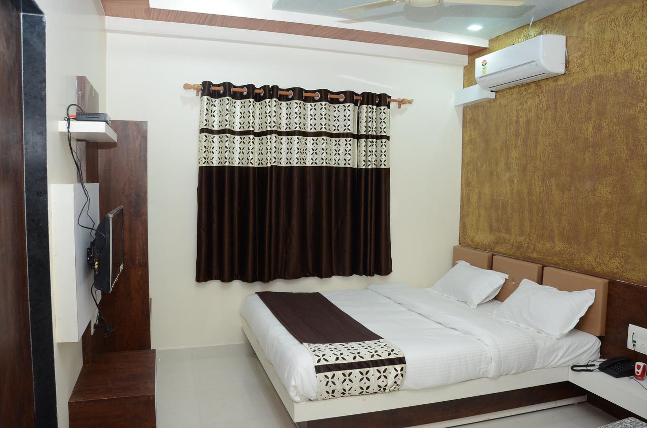 Hotel Bansidhar Somnāth Exterior foto